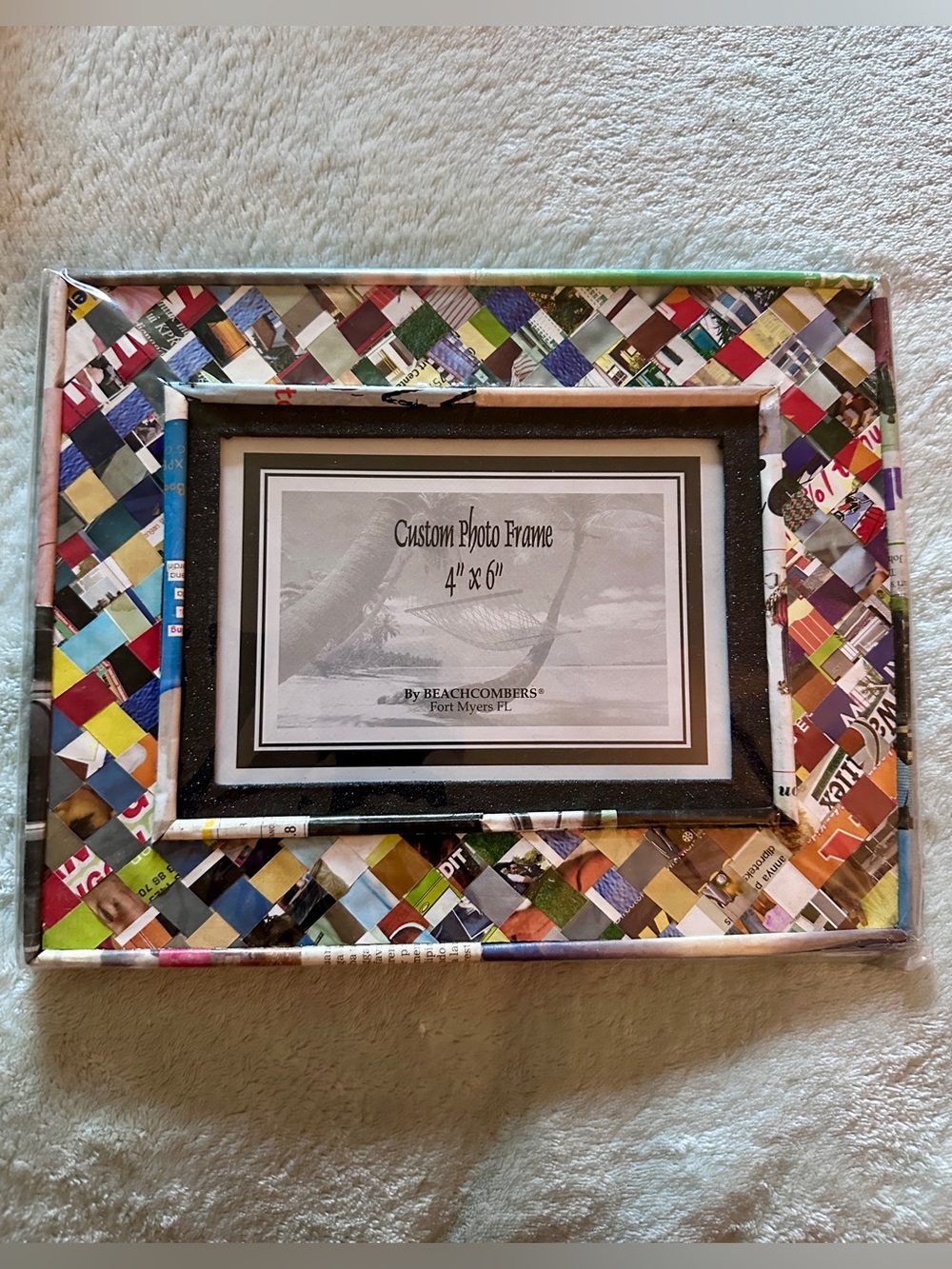 NWT Handwoven Recycled Paper Photo Frame - 4" x 6"